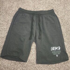 Bench Men's Logo Sweat Shorts Draw String Gray NWT